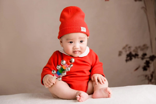 丹东宝宝几个月戴银手镯好 丹东宝宝几个月戴银手镯好