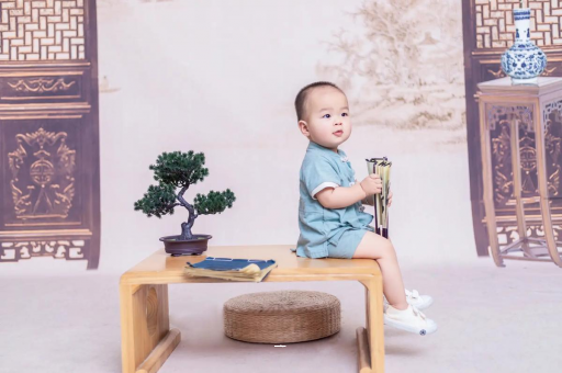 丹东宝宝自闭症的早期症状